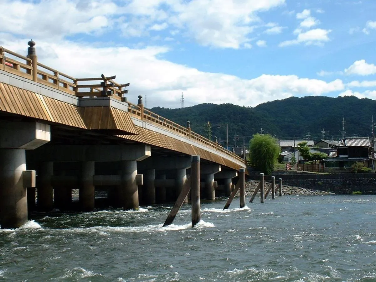 **** 旅館 ホテル 花やしき浮舟園 宇治市 日本